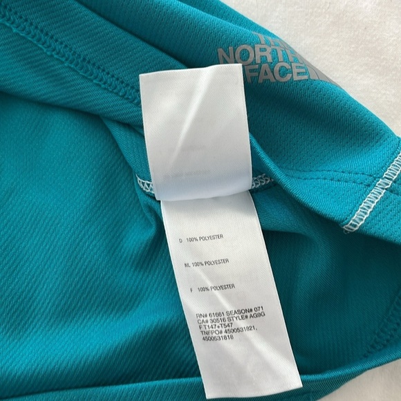 The North Face Women’s Performance Short Sleeve V Neck Tee Size XL - Picture 7 of 7